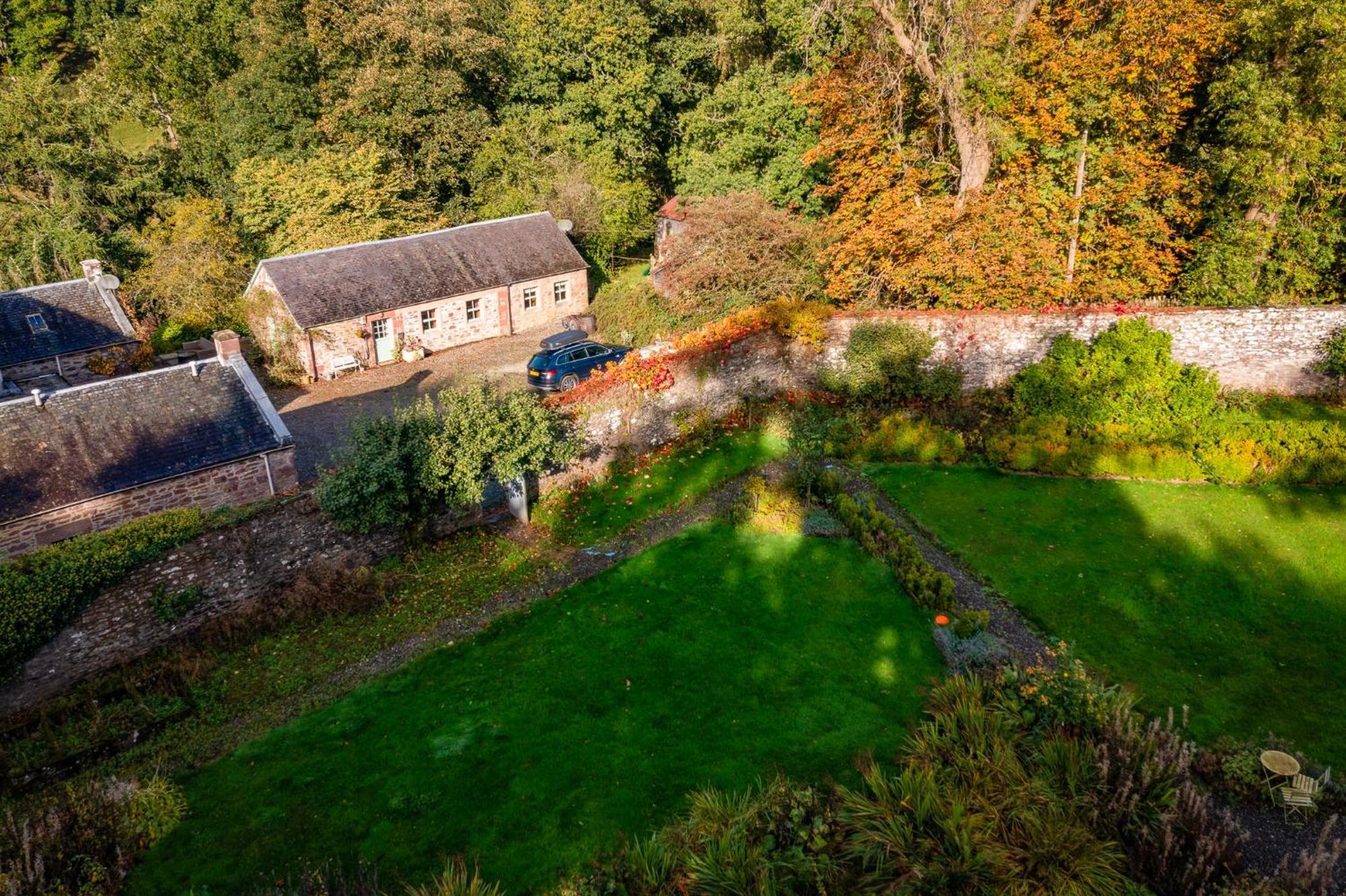 אלכסנדריה Stable Cottage, Gartocharn, Loch Lomond מראה חיצוני תמונה